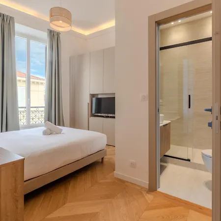 Centre - Palais A Pied - Prestige 3 Et - 8 Pers *